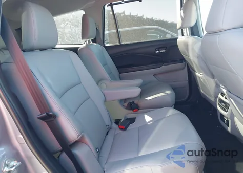 2021 Honda Pilot 2Wd Touring 7 Passenger z USA, uszkodzony, nr VIN 5FNYF5H63MB014988